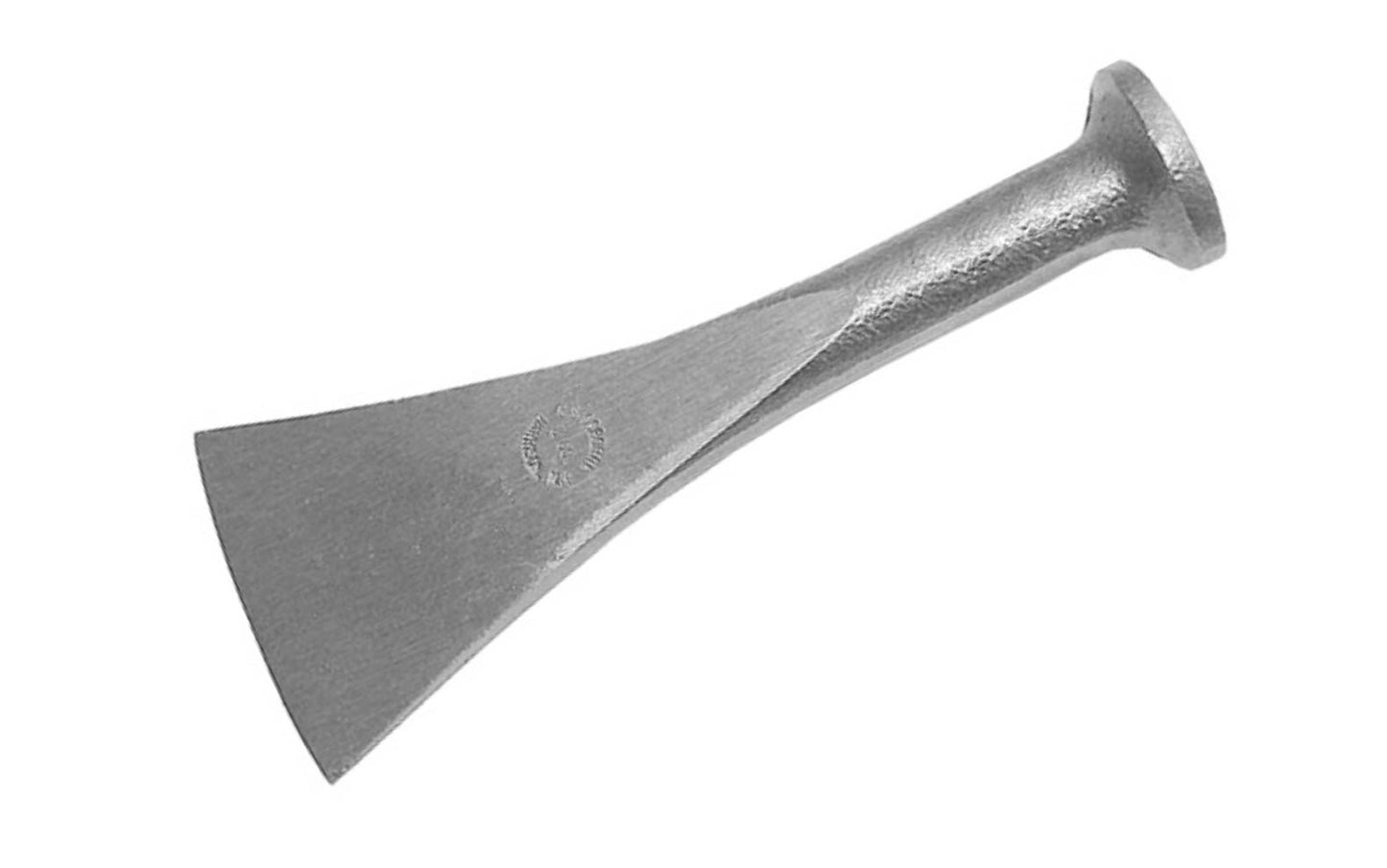 C.S. Osborne Caulking Iron No. 273 ~ Size 0 ~ Designed for driving oakum or cotton in the seams between planks for boat builders ~ This iron has a 1/16" thickness of edge and is made of strong durable cast malleable iron ~ Made in USA ~ 096685680941