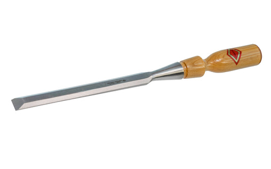 3/4" Bevel Edge Socket Chisel made by Henry Taylor Tools in England. 8-3/4" blade length. 13-3/4" overall length. Henry Taylor - Diamic.   Made in UK.