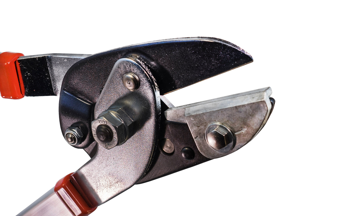Made in Japan · Japanese Kamaki Anvil lopper designed to cut cutting dry wood, dead shoots, & dry branches. The blade is coated for rust resistance & non-gumming effects. 27" (690 mm) overall length. 1-5/8" (40 mm) cutting diameter max. Made by Kamaki. Model LN-28. Made in Japan.
