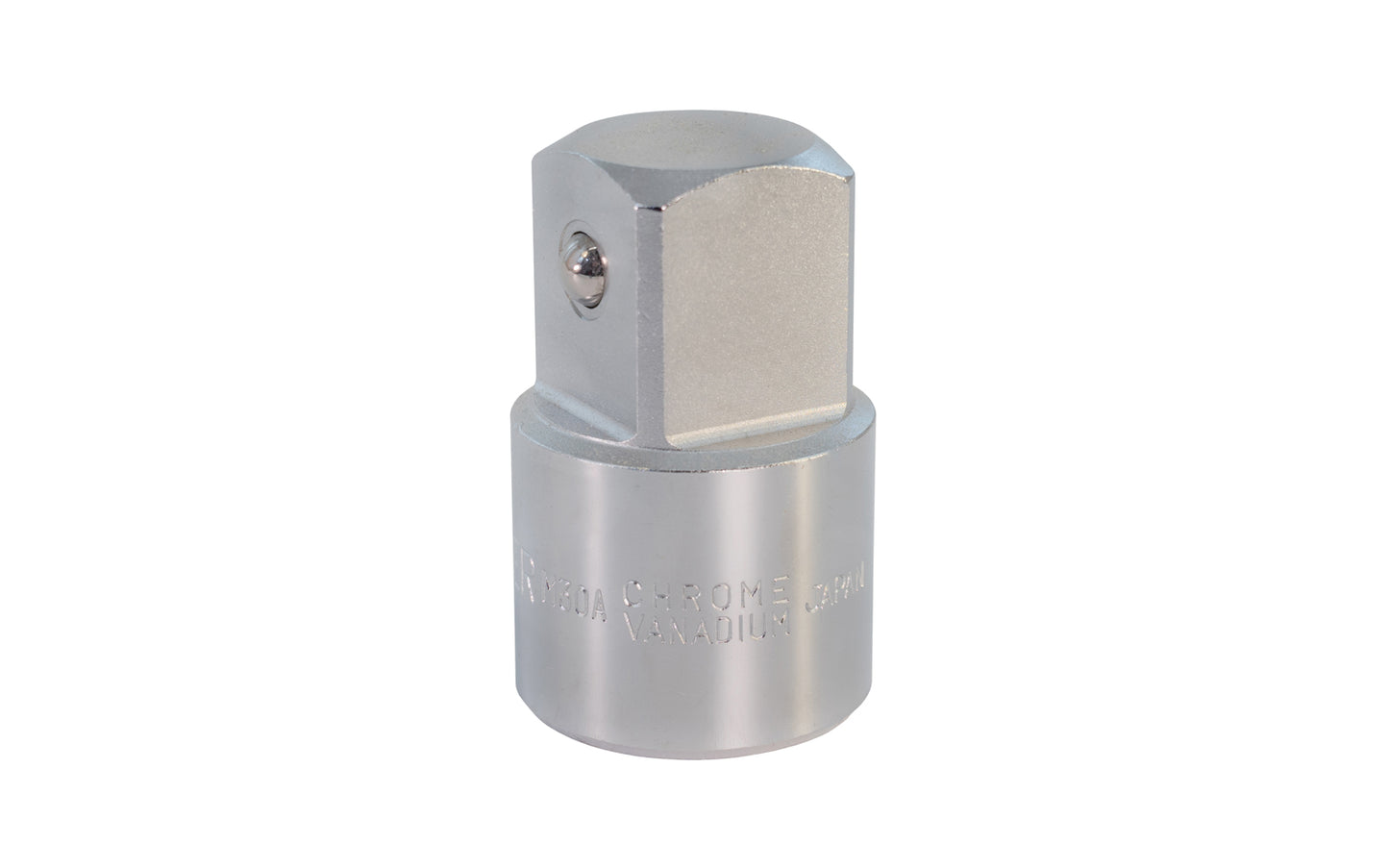 Japanese 3/4" Female to 1" Male Socket Adapter. Center Sockets.  M30A. 3/4" F x 1" M. Made in Japan.