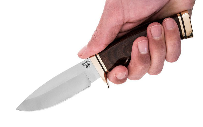 This 192 Vanguard Fixed Blade Knife & Leather Sheath from Buck Knives is a classic & is made for field work & big game hunters. The contoured handle & safety guard make maneuvering through field dressing a breeze. The drop point blade is made from industry standard 420HC stainless steel blade for supreme edge retention