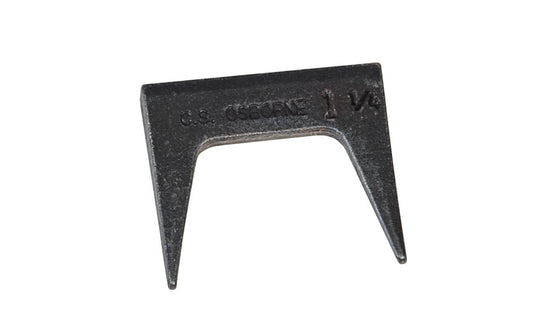 The CS Osborne Pinch Dog ~ 1-1/4" Length is hardened & tempered for long lasting use and holds wood material tightly together. Made in the USA.