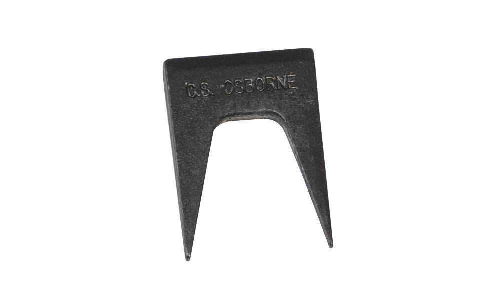 The CS Osborne Pinch Dog ~ 3/4" Length between points ~ Hardened & tempered for long lasting use and holds wood material tightly together. Made in the USA.