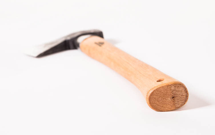 Gransfors Bruk Outdoor Axe with Collar Guard No. 425