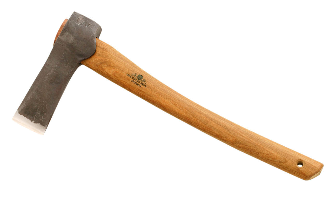 Gransfors Bruk Mortise Axe No. 485 ~ Made in Sweden ~ Made of the highest quality Swedish steel ~ Hand-forged with excellent craftsmanship ~ Razor-sharp edge ~ Since 1902