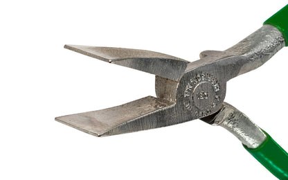 The CS Osborne Wide Duckbill Plier ~ Smooth Jaws (Model #DB1-S) is made of cast malleable iron, has smooth jaws, an extra-wide mouth and a vinyl grip ~ Made in the USA ~ 096685040141