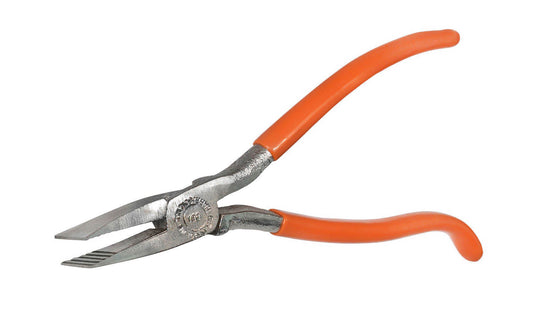 The CS Osborne Wide Duckbill Plier ~ Serrated Jaws (Model #DB1) is made of cast malleable iron, has fine serration in jaws and a vinyl grip. Made in the USA ~ 096685540122