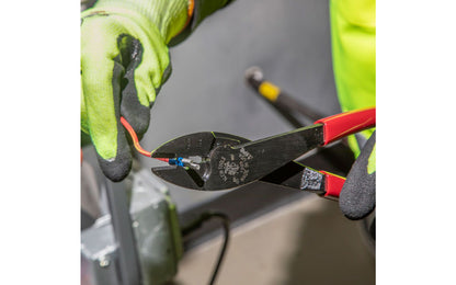 The Klein Tools Crimping & Cutting Tool 1005 crimps both insulated & non-insulated 10-22 AWG terminals & connectors. The tapered nose which is great when working in tight spaces. The wire cutter in the nose specially hardened for long life. Model 1005. Made in USA. 092644742040. Crimping & Cutting Tool for Connectors