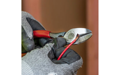 These Klein Tools All-Purpose Shears & BX cable cutter 1104 cut BX cable, sheet metal, steel strapping & bundling wire. Lightweight & compact, this tool features a wire stripping notch in nose for added convenience. Handle cavity is designed to restore BX cable to original shape after cutting. Made in USA. 092644760143