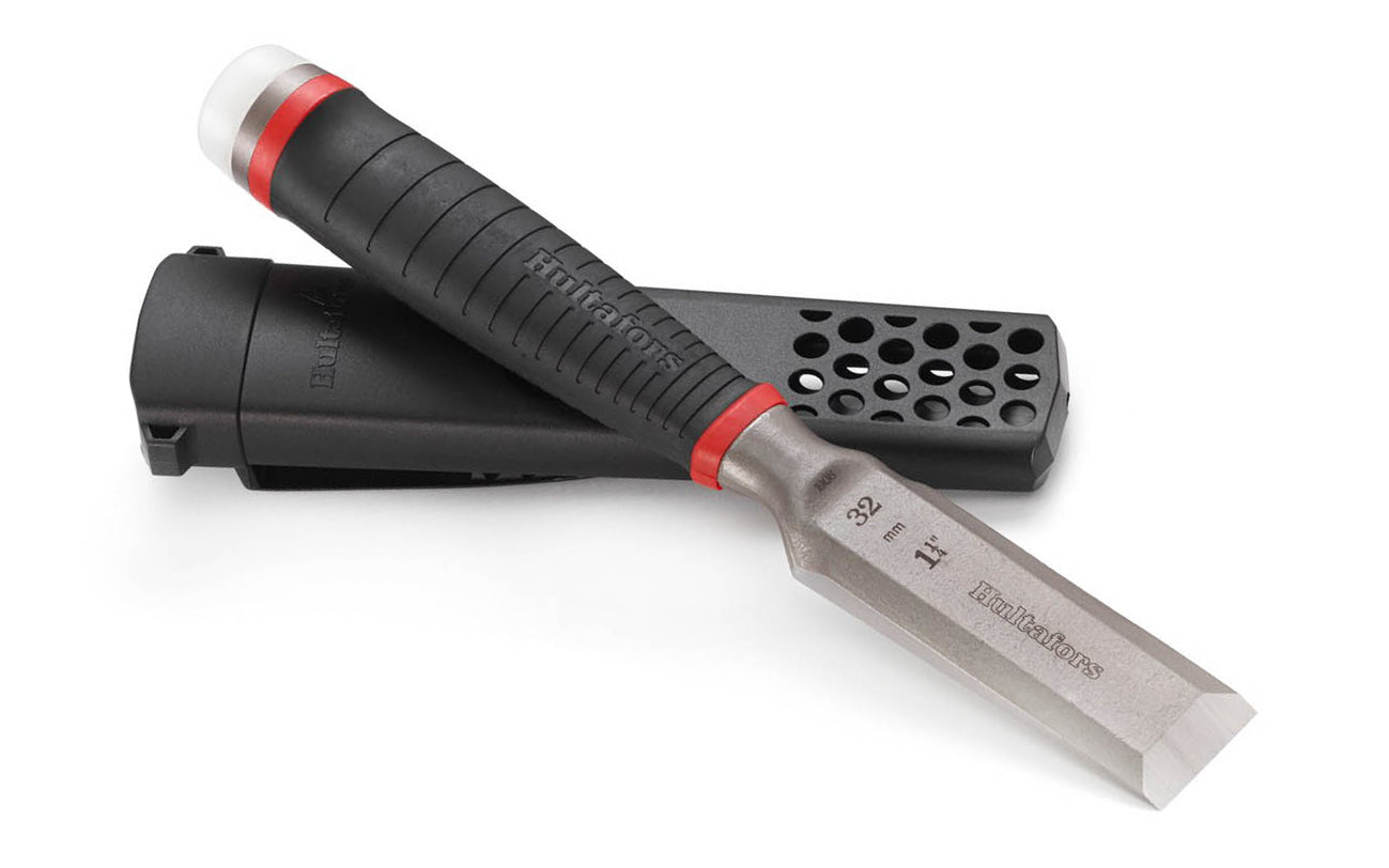 Hultafors Chisels are sharp & heavy duty. For construction tasks requiring extreme strength & precision. Bevelled 25° ground blade. One solid forged I-Beam piece. 1-1/4" wide chisel blade (32 mm). Flat contact surface. Santoprene rubberized handle. HDC 32 Model 390283U. With replaceable striker cap. 7315293902812. 