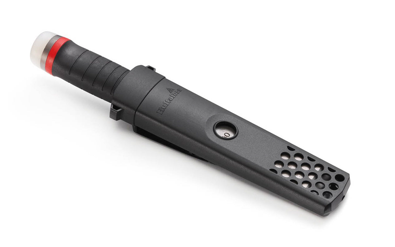 Hultafors Chisels are sharp & heavy duty. For construction tasks requiring extreme strength & precision. Bevelled 25° ground blade. One solid forged I-Beam piece. 1-1/2" wide chisel blade (40 mm). Flat contact surface. Santoprene rubberized handle. HDC 40 Model 390293U. With replaceable striker cap. 7315293902911. 