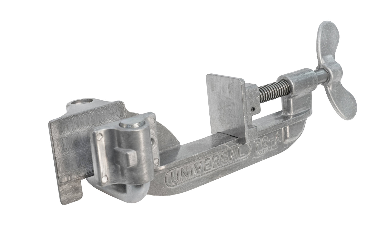 Model UC-76A. Right Angle Shelving Clamps are compact face shelving clamps made of injection molded aluminum alloy for strength while being lightweight at the same time. These right angle shelving clamps have the gripping jaw turned 90° to operate on a right angle joint. Dubuque "Miro Moose".  Model UC76A ~ Made in USA. 099687007600
