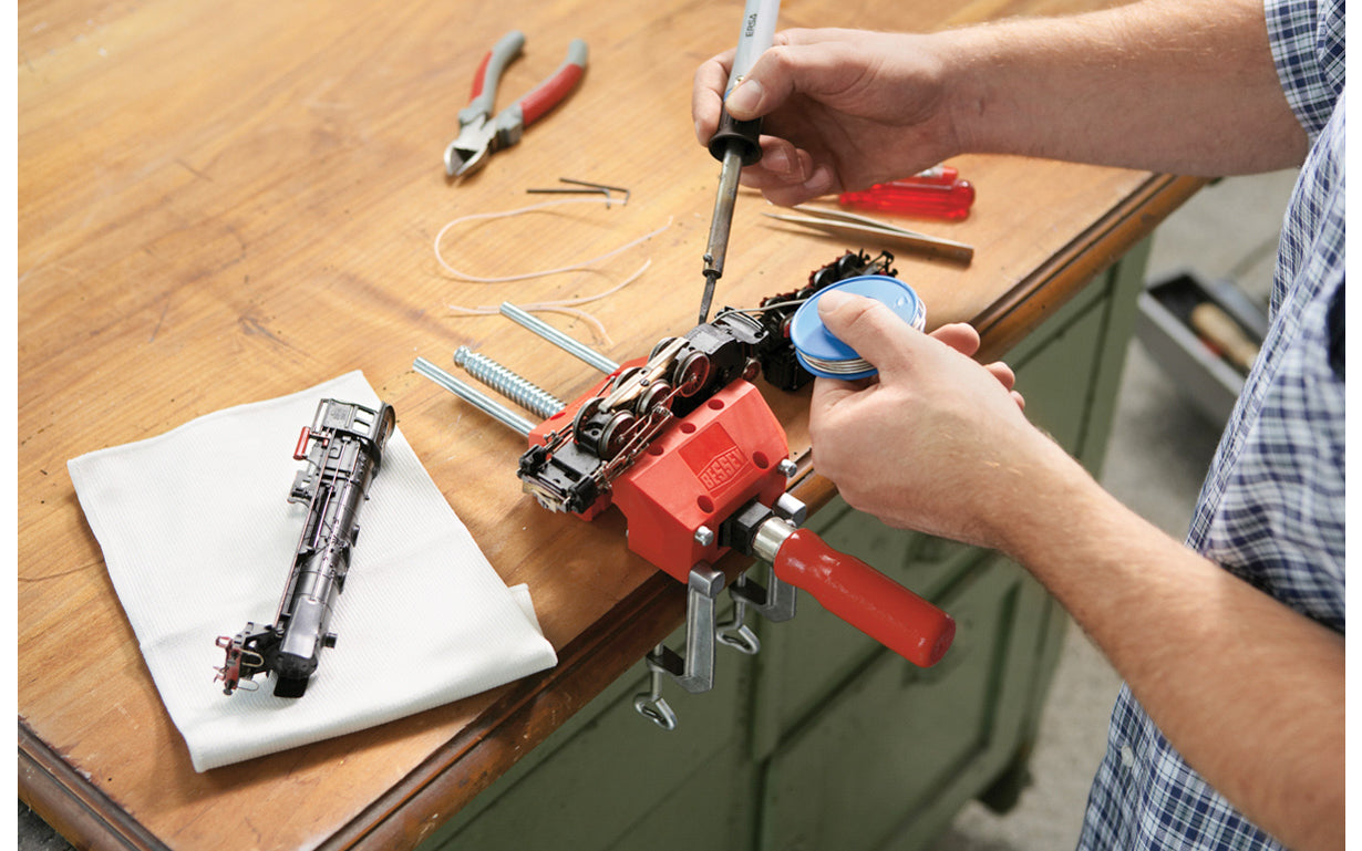 Bessey Portable Mini-Vise Clamp No. S-10 is ideal for holding round, rectangular & odd shaped objects. Non-marring plastic jaws are glue resistant. Clamping capacity up to 4". Ideal for small jobs that need parallel clamping. Can easily mount to tables & work benches. Can clamp at angles. Bessey Model S10. Mini Vise