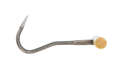 This popular CS Osborne Hay Hook has 3/8″ round steel. Round hardwood handle. Tanged through. 8" long blade. Model No. 14 Hay Hook. Made in USA. 096685580227