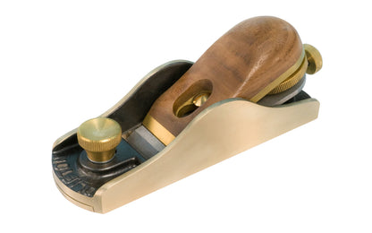 Clifton Low Angle Adjustable Mouth Block Plane. 1-5/8" (41 mm) wide cutter blade. Designed to fit your hand perfectly with it’s quality Walnut handle, this block plane will allow you to shave the surface of your project with ease. Made from a high quality bronze casting. Clifton model CBPA. Made in Sheffield, England.