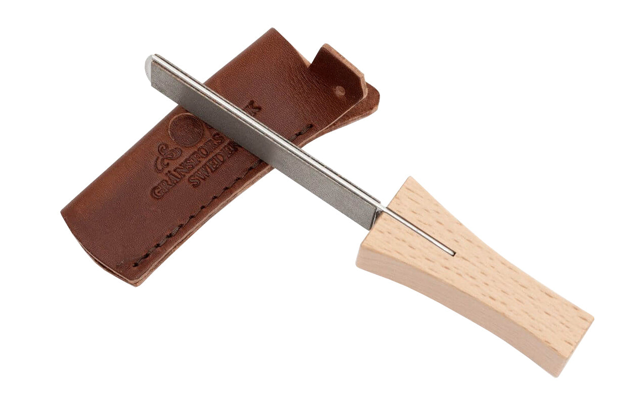 Gränsfors Bruk Diamond Sharpening File - Made in Gränsfors, Sweden · No. 4032 Model ~ Coarse & Fine diamond file ~ Made with excellent craftsmanship ~ 230 grit & 400 grit. Includes a grain leather sheath ~ Since 1902 - straight, finely-cut steel file with a wooden handle. 7391765403209