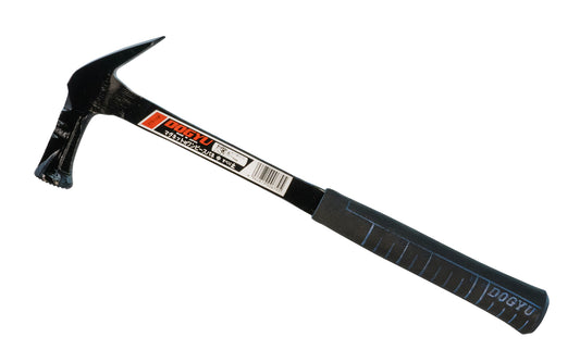 This Japanese Dogyu one-piece panel hammer is a good all-purpose type of hammer that's great for framing work. The hammer claw is shorter than most hammer claws, resulting in more leverage in nail pulling. Mill face hammer. Rare earth magnet in grooved head holds nails. 730 g  /  25.75 oz. Made in Japan. 4962819006795