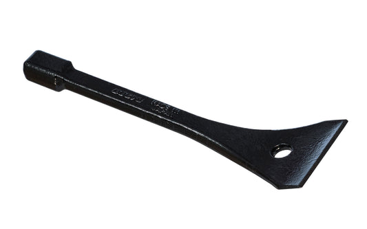 This small Dogyu Japanese curved chisel flat bar is good for prying in small areas, & getting into seams & joints with ease. Good for removal of base trim with minimal damage. Small interior flat bar is design for hitting with a mallet. 1-3/4" wide pry end (45 mm). Made in Japan. 4962819029657 - Model 02965 - 6" length