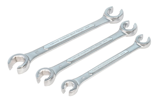 Made in Japan. 3-piece SAE flare nut wrench set offers a size range from 3/8" to 11/16". Designed to grip all six sides of a nut. Great for use on hex nuts made of softer materials. Great for brake line nuts & fittings. Wrench sizes include:  3/8" x 7/16",   1/2" x 9/16",   5/8" x 11/16". Standard Flare Nut Wrench Set