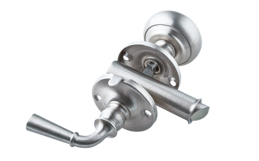 This Storm / Screen Door Latch has an inside knob & outside lever. It is designed to fit doors from 7/8" to 1-3/8" thickness. Built-in locking device. Made of wrought brass material with a satin chrome finish. Made by Ives Hardware. Model 980B26D. 044074183498.