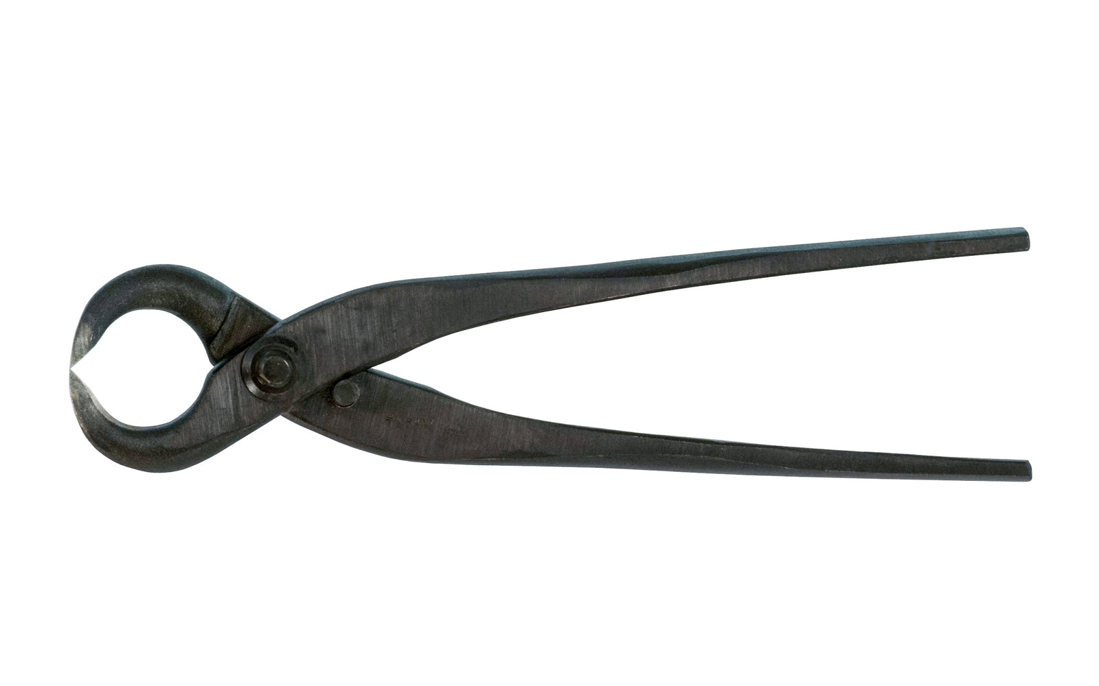 These Japanese Bonsai Ne-Kiri Root Cutters 180 mm are designed for pruning roots during transplanting & repotting. The cutters are straight & stronger than knob cutters used for the denser wood fibers usually found in roots. Straight cutting edges. Japanese Bonsai Root Cutting Tool.  Made in Japan.