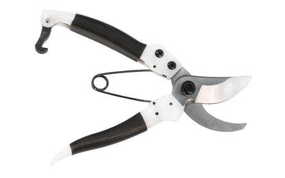 These Japanese Kamaki Bypass Pruners are good quality pruners that have nice smooth cuts. Great multi-purpose pruner great for many various garden tasks such as trimming, pruning, thinning, & general purpose cutting. Locking mechanism on the end of the handle. Rubberized no-slip grip handle. Model 880. 4953699008801
