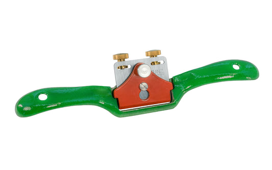 The Kunz Curved Sole Spokeshave No. 51AR offers smooth finishes & can be used on a variety of straight, flat & curved, concave & convex surfaces. Ideal for furniture makers & wood carvers. Round bottom style is useful for inside curves. Adjustable blade for depth of cut, resting at 25° angle. Made in Germany.
