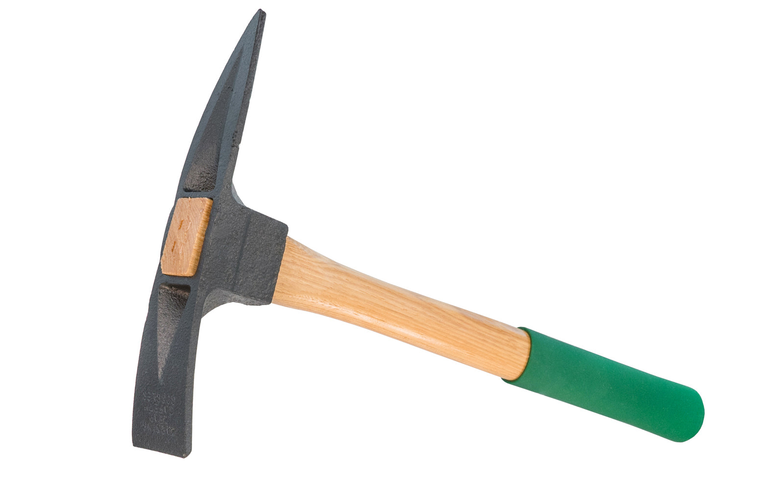 A Mini hand pick with rubberized grip made by Vaughan Mfg. Ergonomically designed to make work easier, a good hand pick for cultivating & breaking soil . The head is made from ductile Iron. The hand pick is used to maximize shock resistance & provide high-impact strength. V & B Groundbreakers. Model MPG. 093848861032