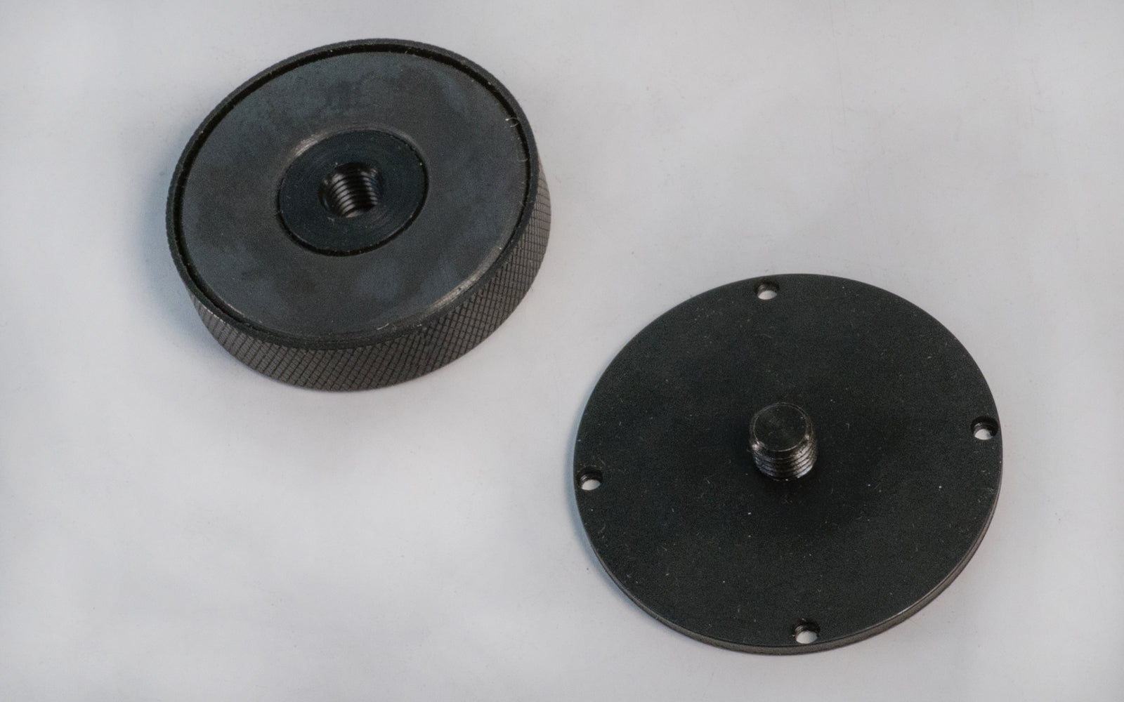 The Starrett 676-2 Magnetic Block. These magnetic backs provide a quick and easy means of attaching any Starrett AGD indicator to flat, ferrous metal surfaces. A real time saver for machine, jig and fixture set up. Requires no clamps, rods or snugs.   Made in USA. 