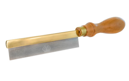 This quality Pax Jewellers Saw allows smooth cuts in small, soft pieces of metal. It has a very fine blade with 25 TPI. The teeth have no set added, and a blade thickness of 0.010" (0.25 mm). The handle of the jeweler's saw is made of walnut hardwood. Made in Sheffield, England. Thomas Flinn & Co.