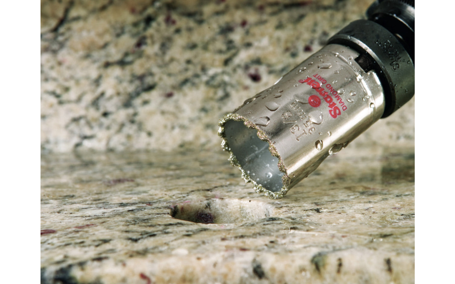 These Starrett diamond grit hole saws have synthetic diamond grit bonded over a durable steel platform. Capable of cutting through porcelain, glass, ceramics, brick, stone & concrete. High performance saws for non-metallic materials. Smaller diameter hole saws are great for kitchen & bathroom installations.
