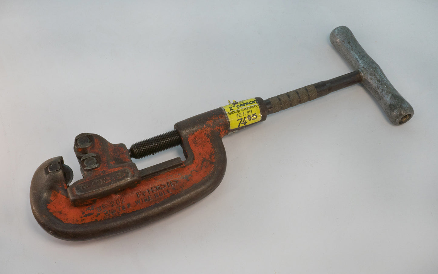Rigid No. 202 Wide Roll HD Pipe Cutter. 1/8" to 2" Capacity. Made in USA. 