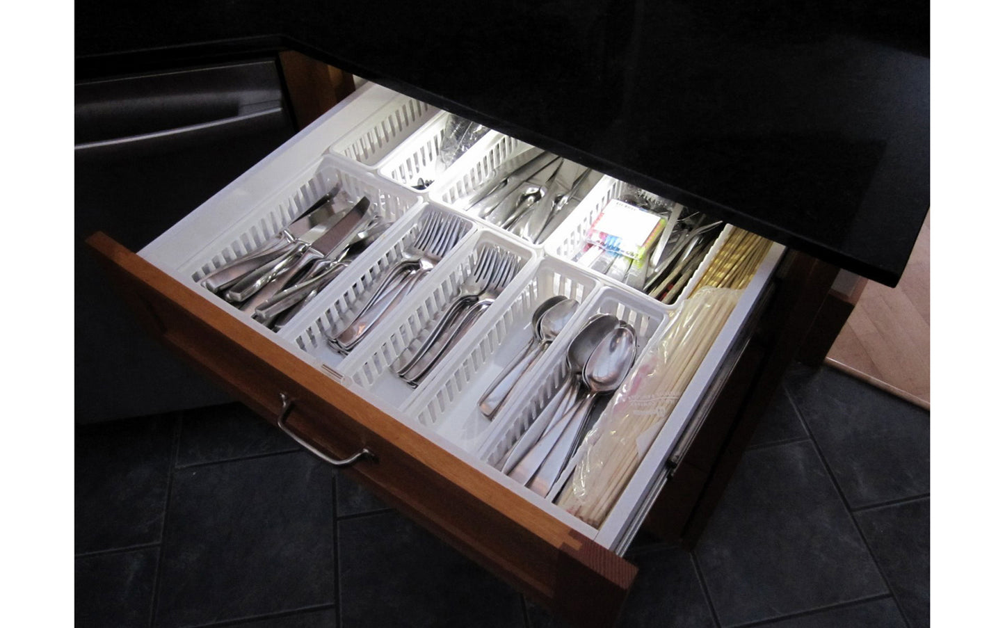 FastCap Cubby Light ~ 2-Pack LED Cabinet Light Set - Brightens cabinets, cupboards, drawers - Takes AAA batteries - Includes 6 batteries - Bright LED's - Compact design - 9" length - Made in USA - Model No. CUBBYLIGHT
