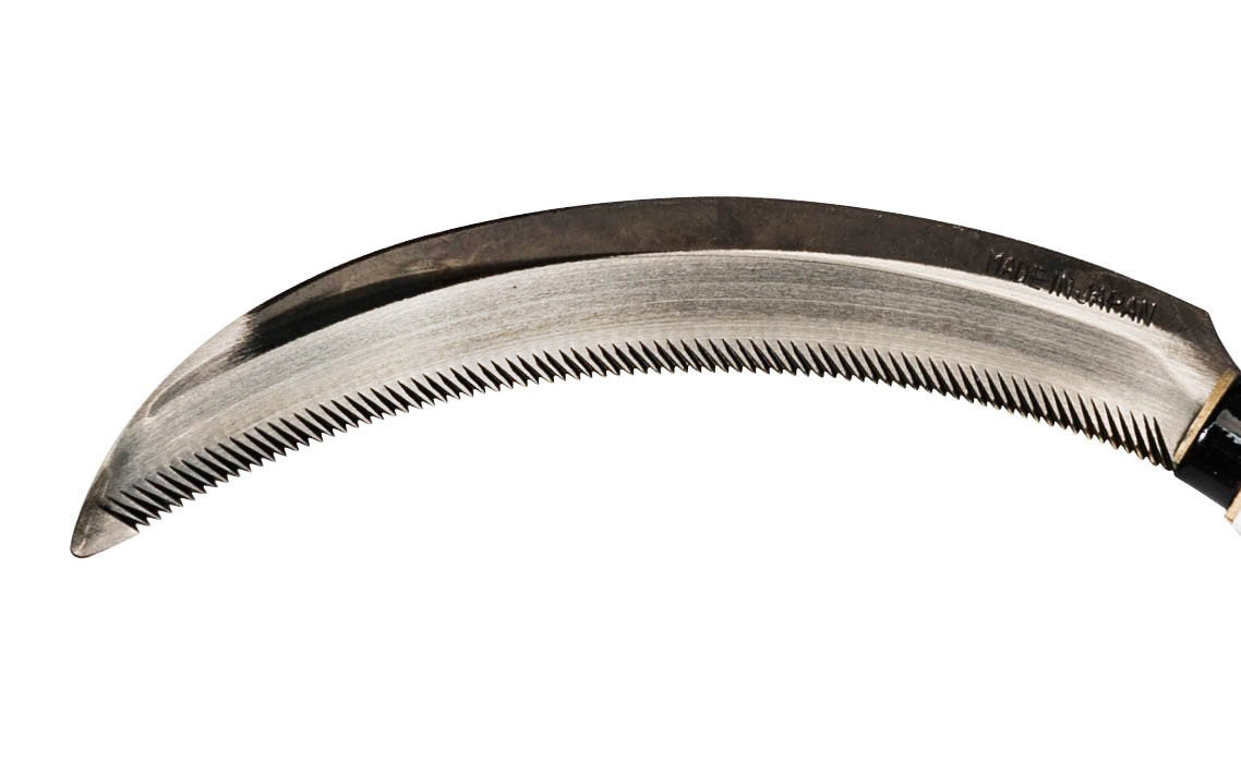 Traditional Japanese Nokogama hand sickle-saw great for outdoor landscaping needs. Made of high carbon steel, the blade of this weeder is very sharp with aggressive teeth & the blade is slightly curved for fast aggressive cutting. Noko Gama sickle will cut grasses, tough weeds, sod & turf, roots, stems. Made in Japan