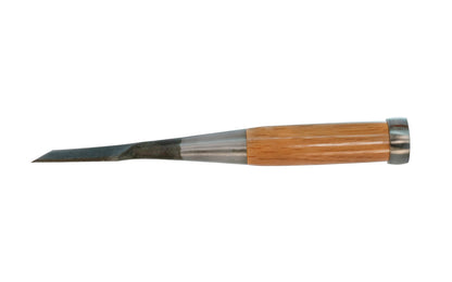 High quality Japanese Seigen Saku socket chisel 36 mm (1-7/16") with high-grade Japanese laminated steel. The whole chisel itself has a well-balanced feel when in your hand with it's long blade, making it ideal for woodworkers. The beveled edges help the chisel work with accuracy in tight spots. Made in Japan.